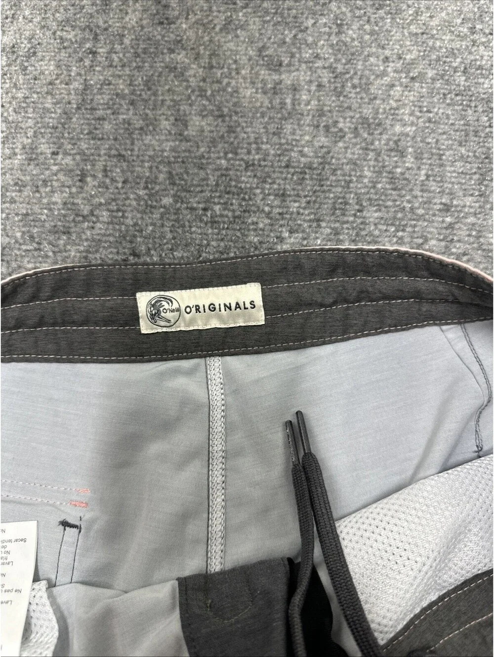 O’Neil Men’s Swim Trunks Size 32 Grey/pink